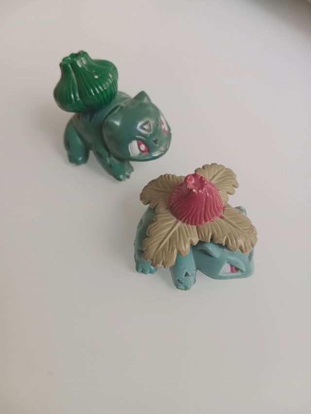 2 Figuras Pokemon (Bulbasur-Ivysaur)