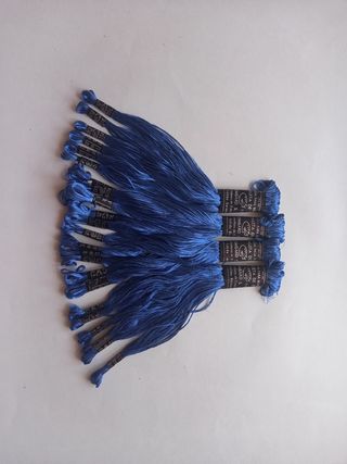 Hilo bordar con brillo. Paleta de Plata - Azul