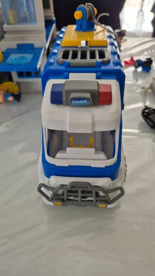 Camion Polizia Action Heroes