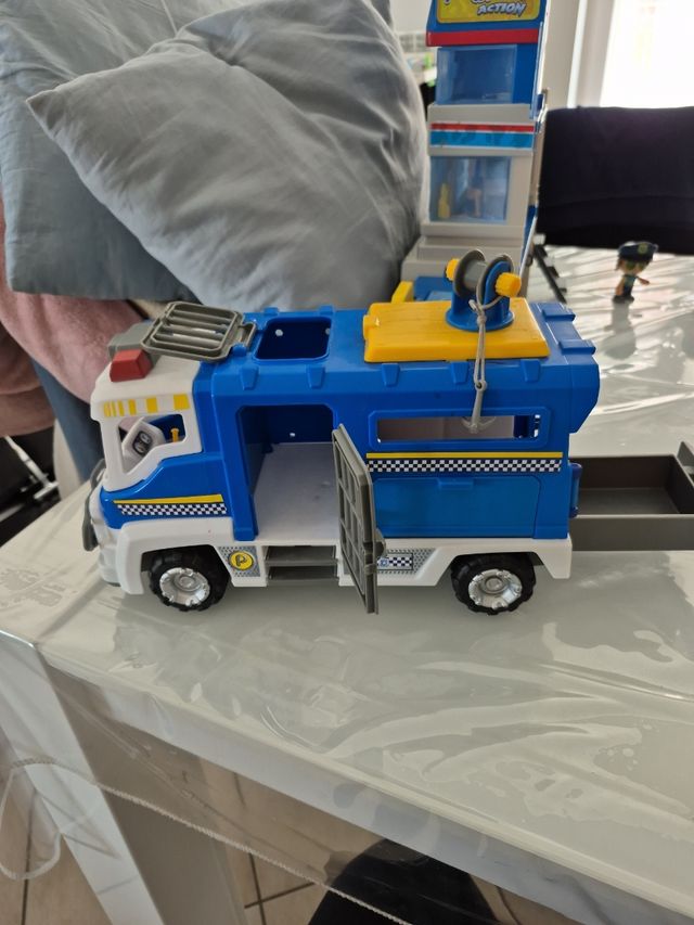 Camion Polizia Action Heroes