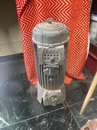 Estufa carbón antigua