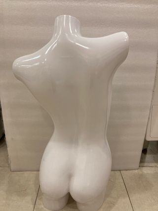 Maniquí mujer blanco en PVC 