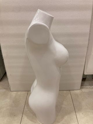 Maniquí mujer blanco en PVC 