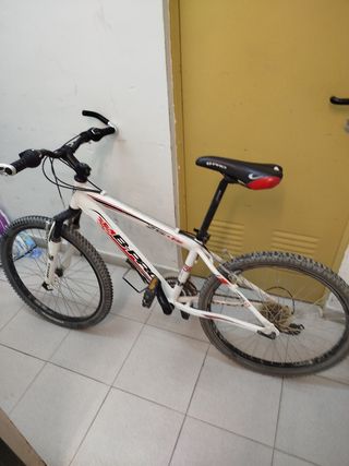Bicicleta 24"