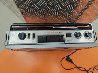 Radio Cassette SANYO M9922 - Gris