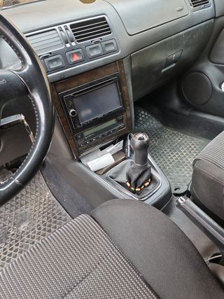 Volkswagen Golf 2002