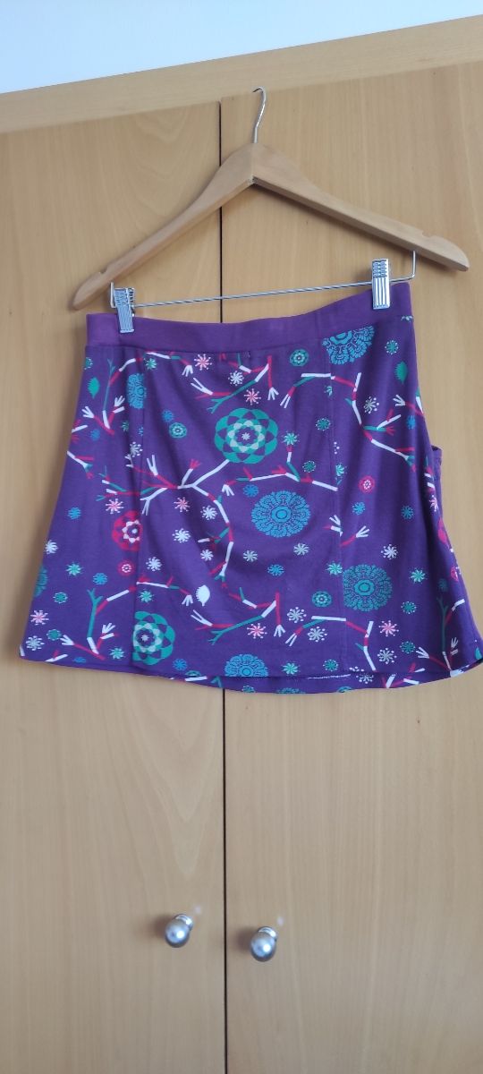 Minifalda Surkana morada M