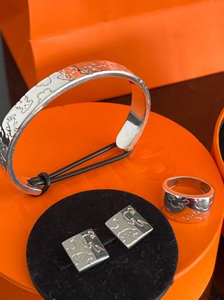 Joyas Tous plata: anillo, pulsera y pendientes