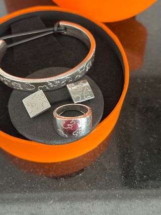 Joyas Tous plata: anillo, pulsera y pendientes