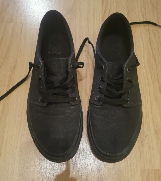 Zapatillas DC negras