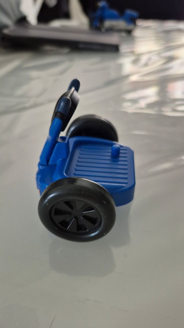 Macchina e due ruote Action Heroes