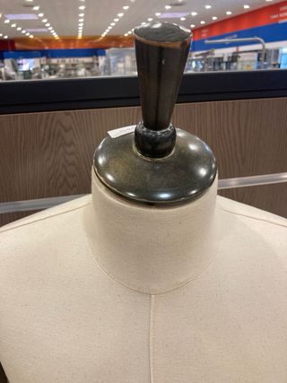 Maniquí hombre madera