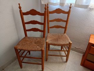 Dos sillas,de Anea