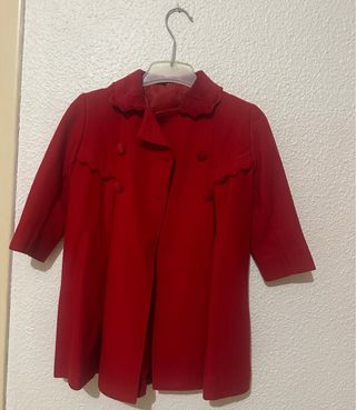 Abrigo rojo niña vintage