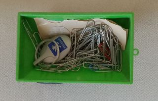 Remolque con compuerta lateral