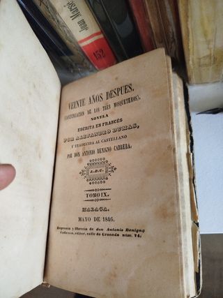 Libro antiguo continuación los 3 mosqueteros