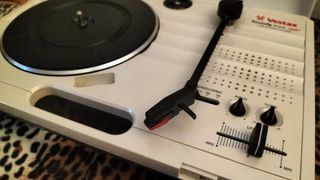 Vestax Handytrax USB: Tocadiscos Portátil