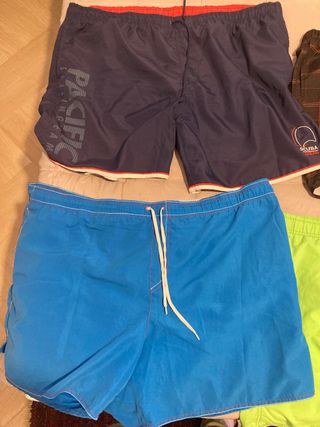 Stock costumi da bagno 9 colori