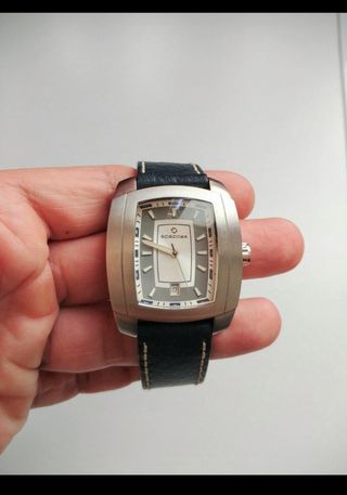 Orologio Spazio24 Elegante e Raffinato
