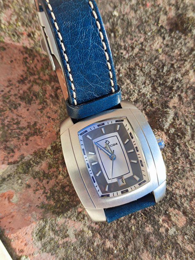 Orologio Spazio24 Elegante e Raffinato