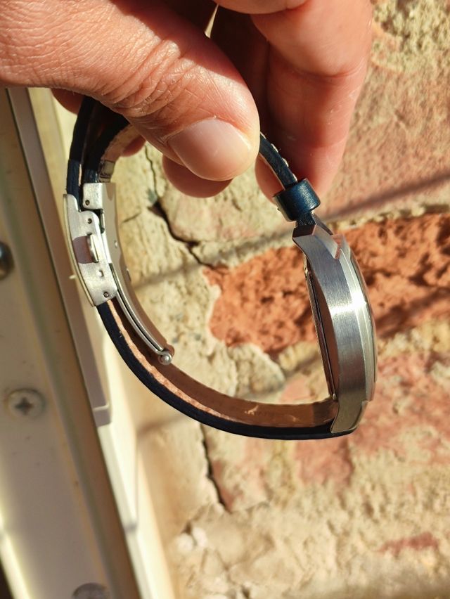 Orologio Spazio24 Elegante e Raffinato