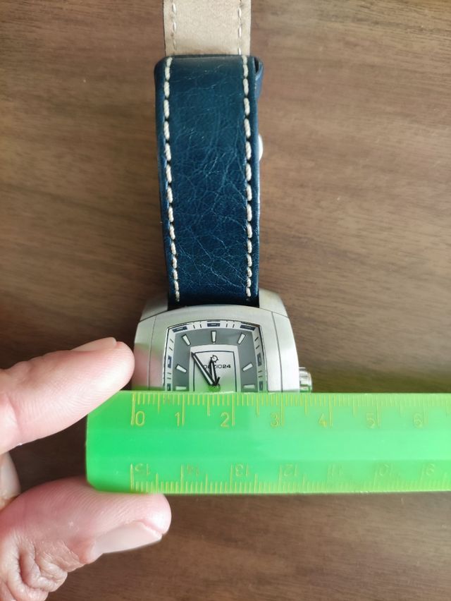 Orologio Spazio24 Elegante e Raffinato