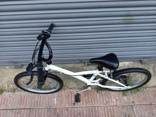 Bicicleta infantil Btwin 20 " paseo