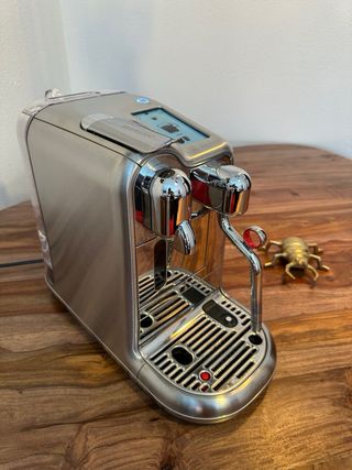Cafetera Creatista Pro Nespresso