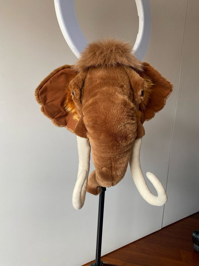 Cabeza Mamut peluche marrón marca smallable