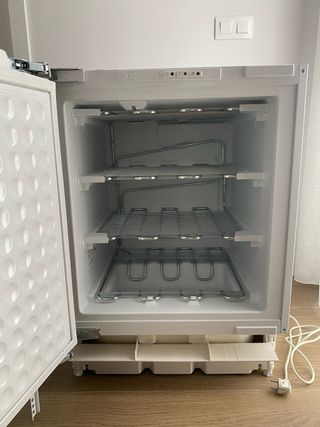 Congelador integrable bajo encimera