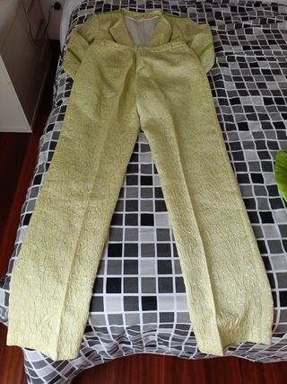 Traje chaqueta pantalón OKY COKI 36-38