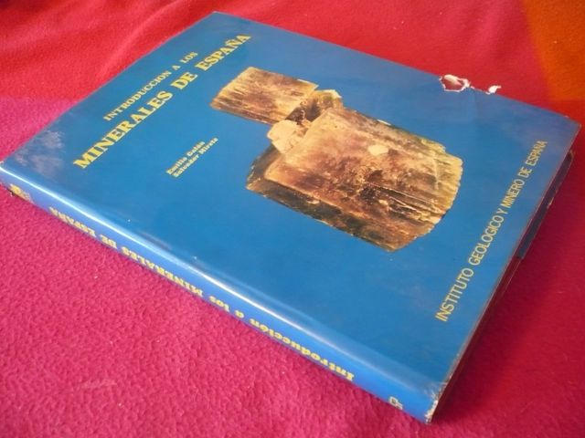 INTRODUCCION A LOS MINERALES DE ESPAÑA ( GALAN )