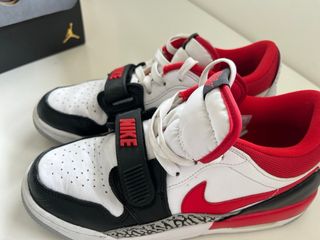Air Jordan Legacy 312 Low GS (40)