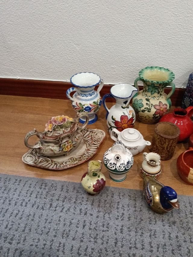 Lote cerámica ,una pieza es de campodimonte