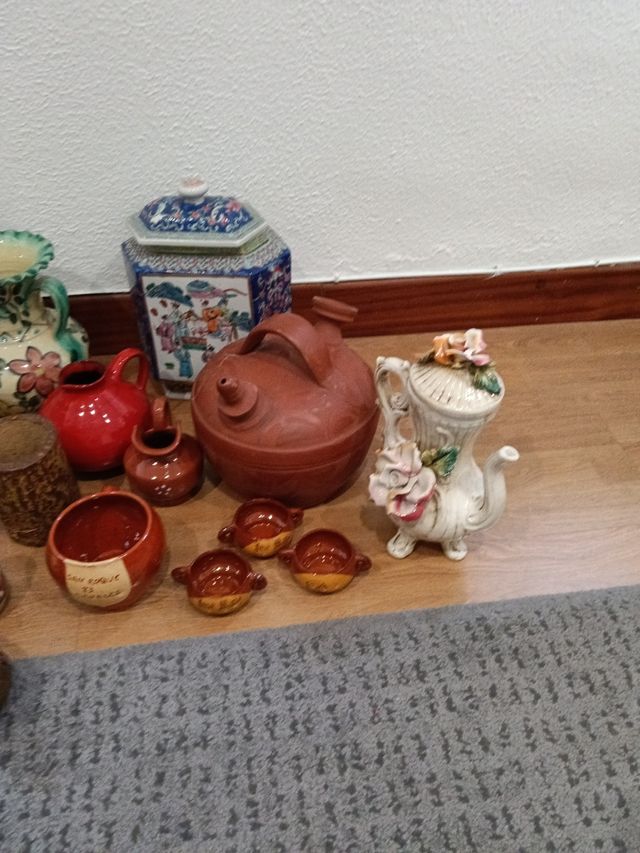 Lote cerámica ,una pieza es de campodimonte