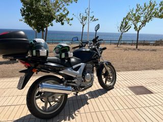 Honda cbf 250