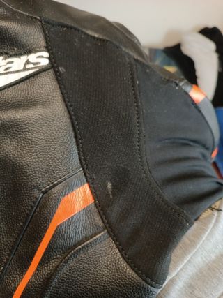 Mono Alpinestars GP Plus V2 - Talla 52