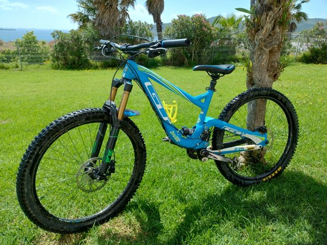 Bicicleta MTB GT Force