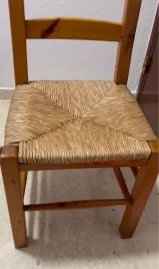 Juego de 6 Sillas de Enea como Nuevas !