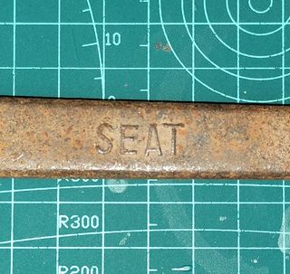 Llave fija vintage SEAT 17-19