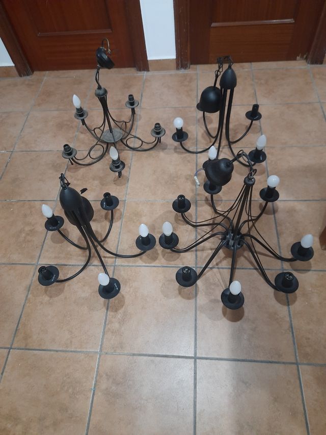 Araña negra metal 5 luces