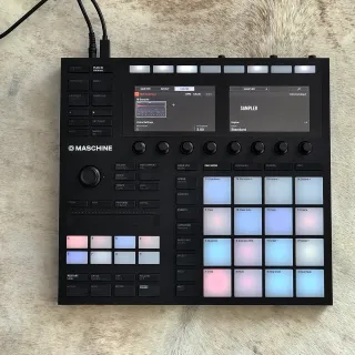 Maschine MK3 - Native Instruments