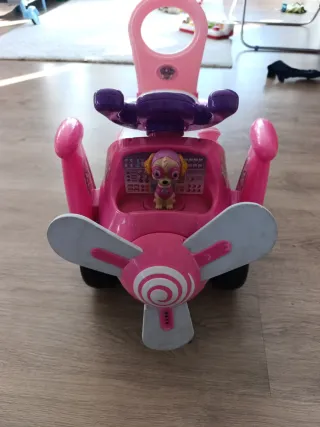 Avión andador bebé