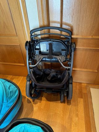 Cochecito bebé Peg Perego turquesa