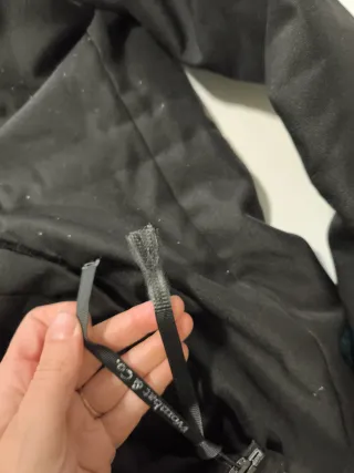 Abrigo Wombat negro talla L