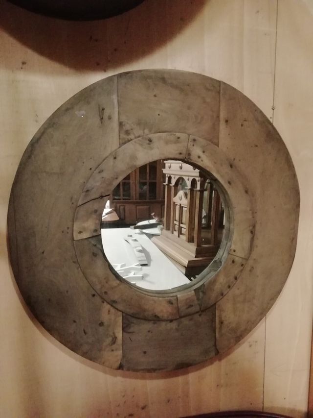 Specchio rustico in legno