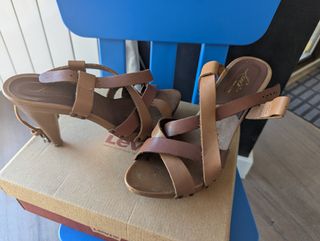 Sandalias Levi's marrón  - levis