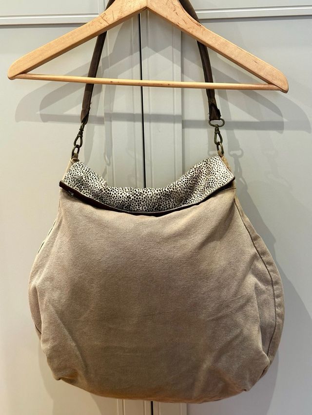 Bolso piel con solapas intercambiables