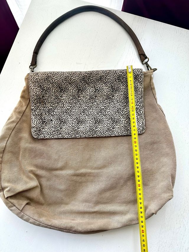 Bolso piel con solapas intercambiables