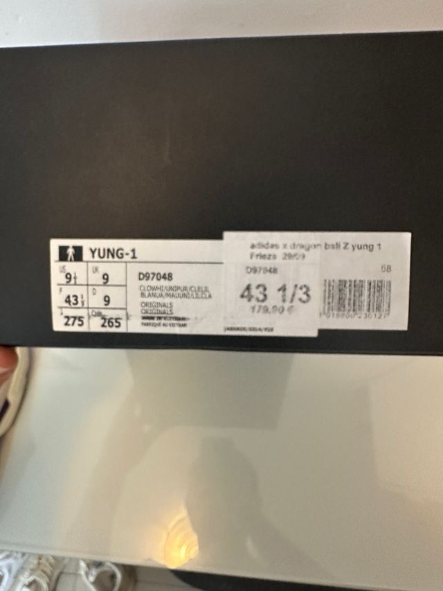 Dragon ball adidas “Freezer”